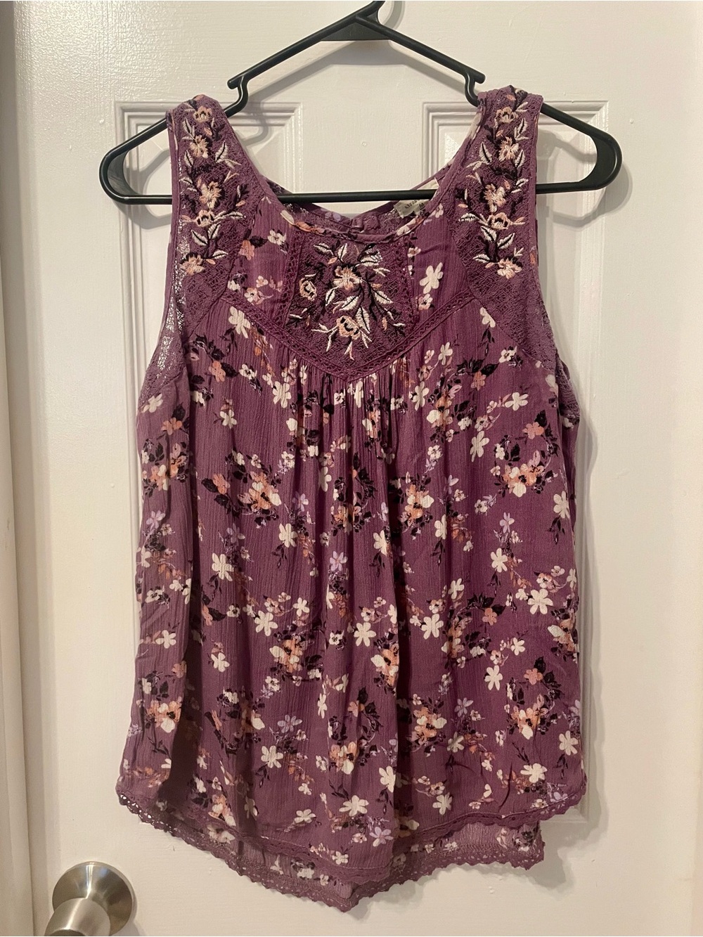 Aeropostale Purple Floral Embroidered Sleeveless Camisole